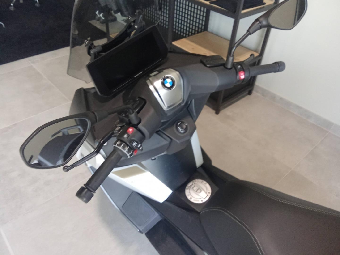 BMW C