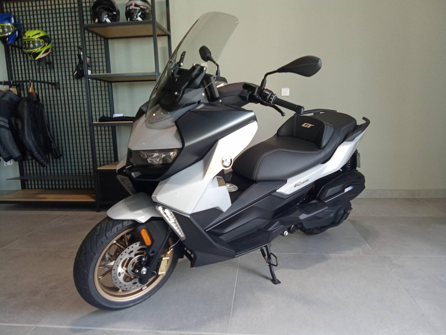 BMW C