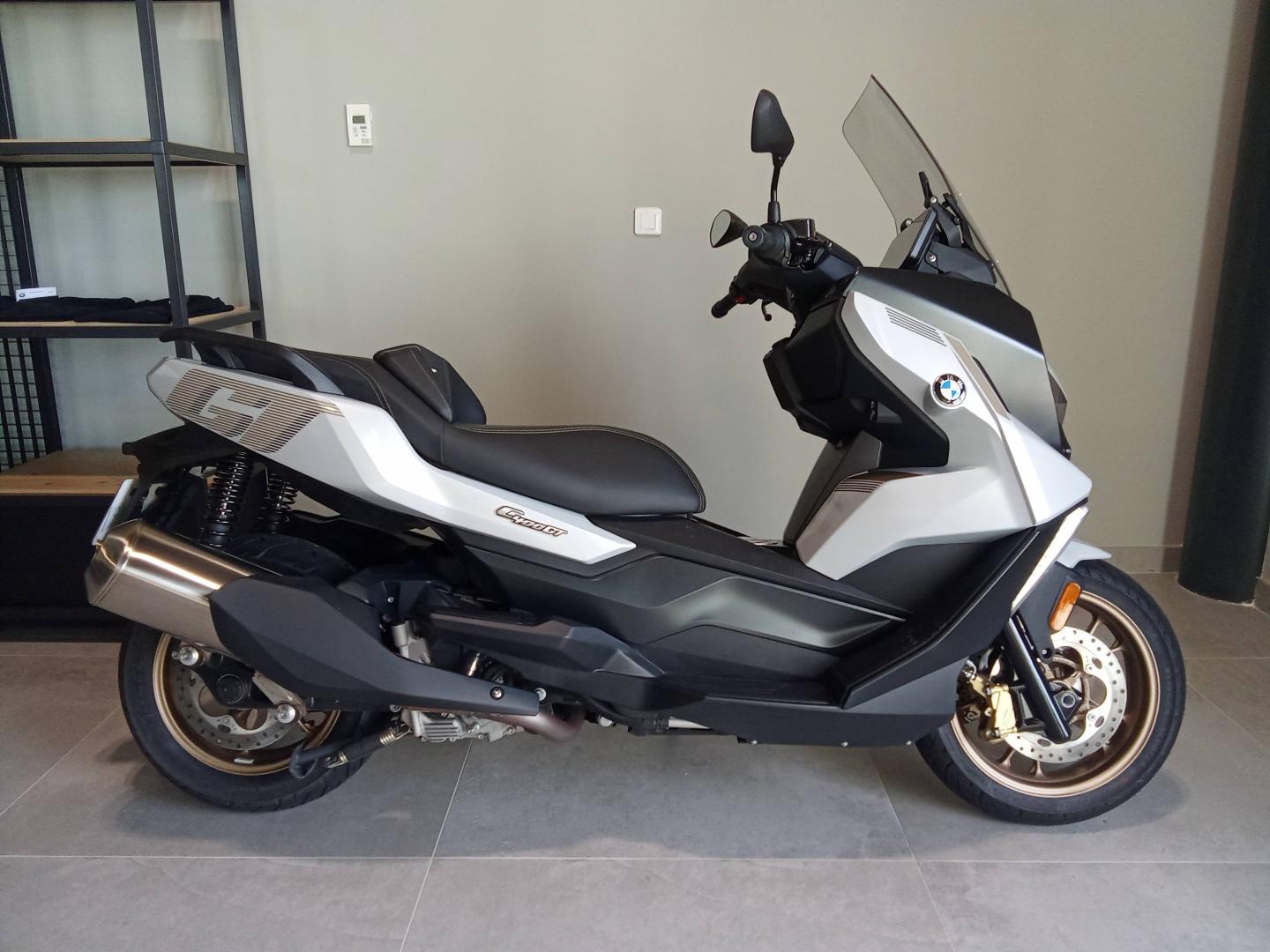 BMW C