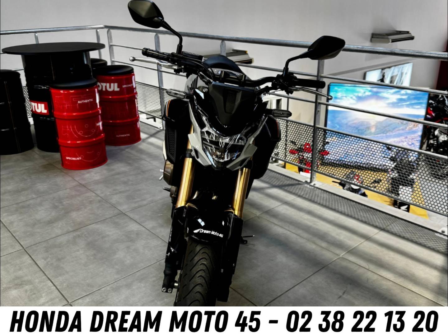 HONDA CB