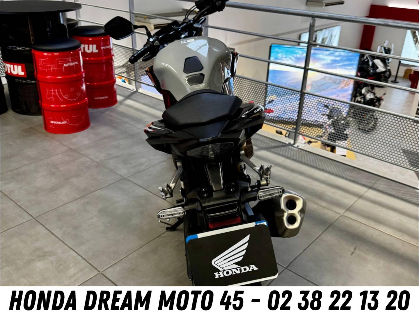 HONDA CB