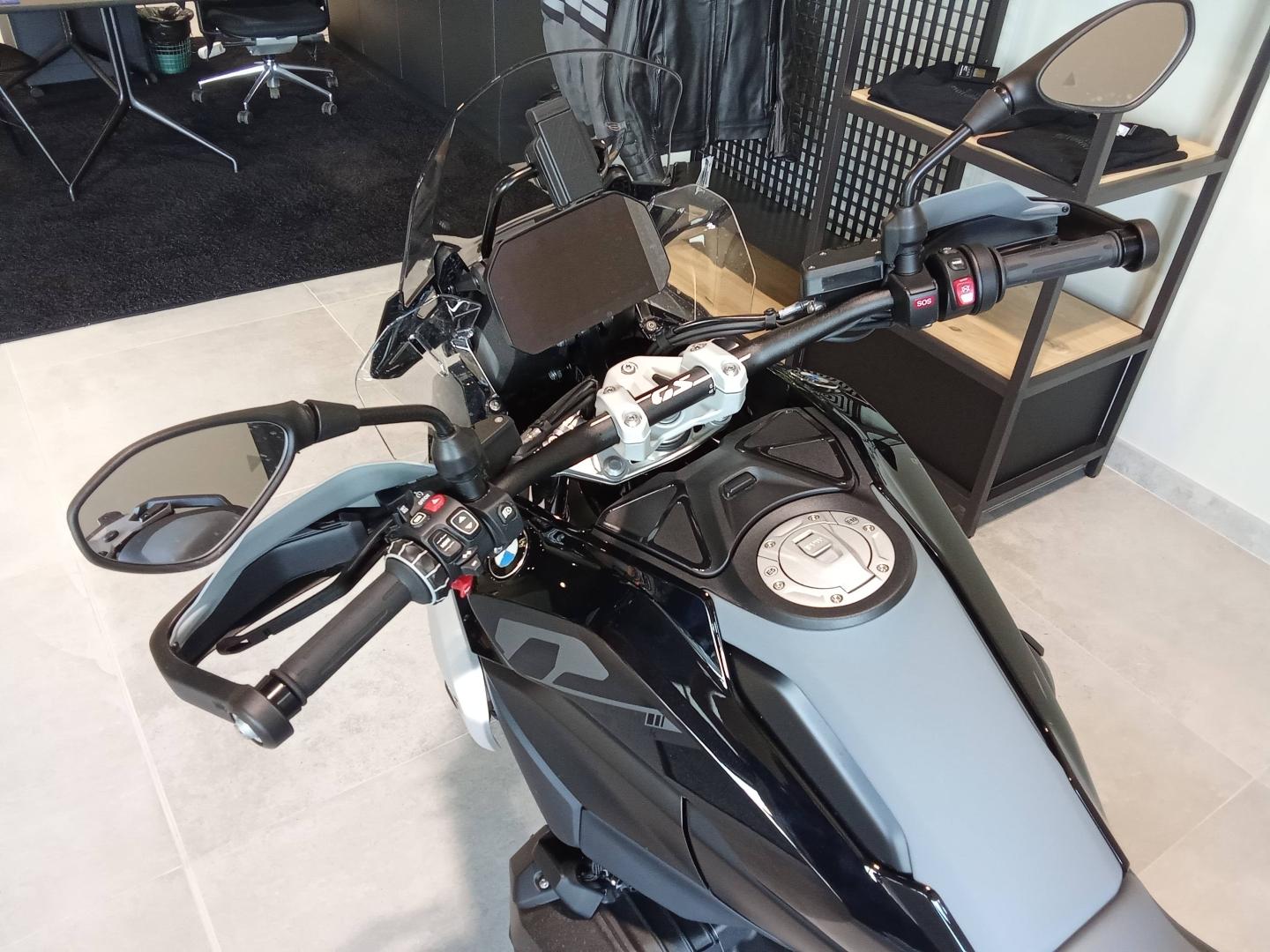 BMW R
