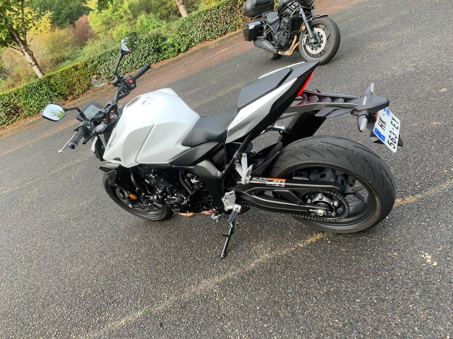 HONDA CB