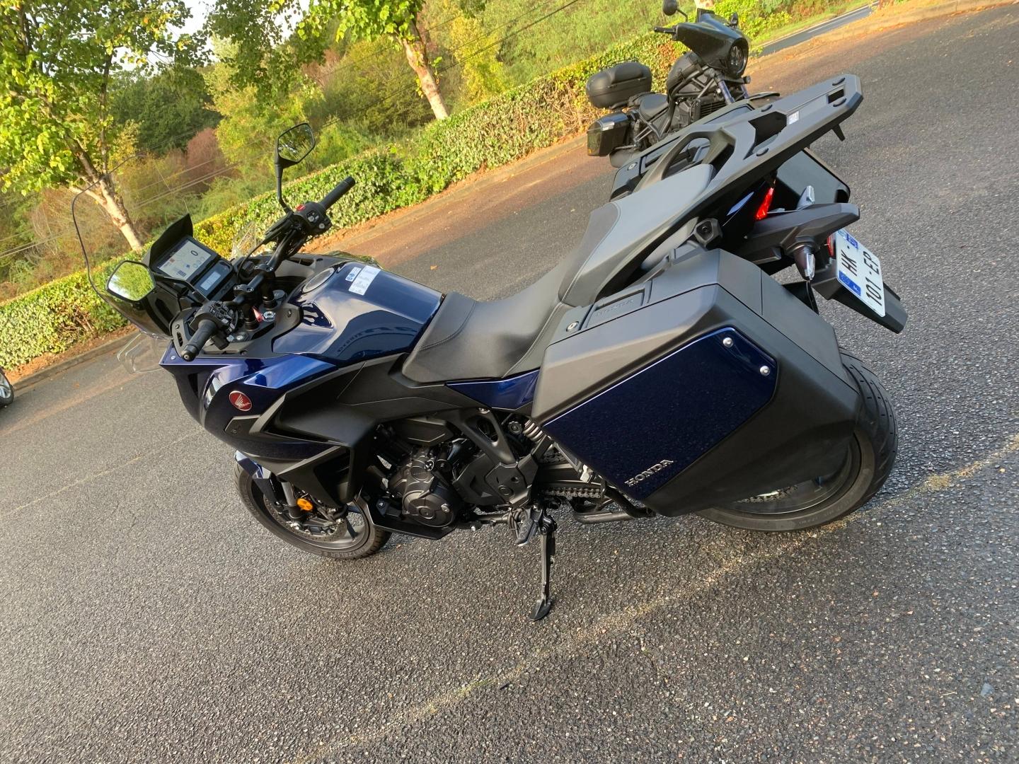 HONDA NT
