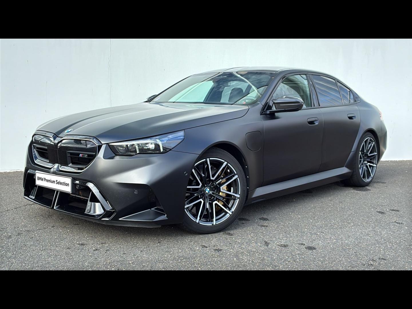 BMW M5 4.4 V8 PHEV 727ch (585+197)